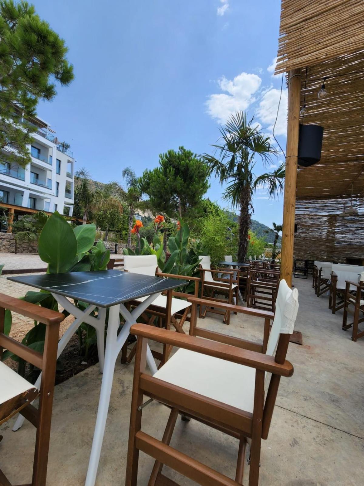 Stephen Seaside Hotel เดอร์มี ภายนอก รูปภาพ